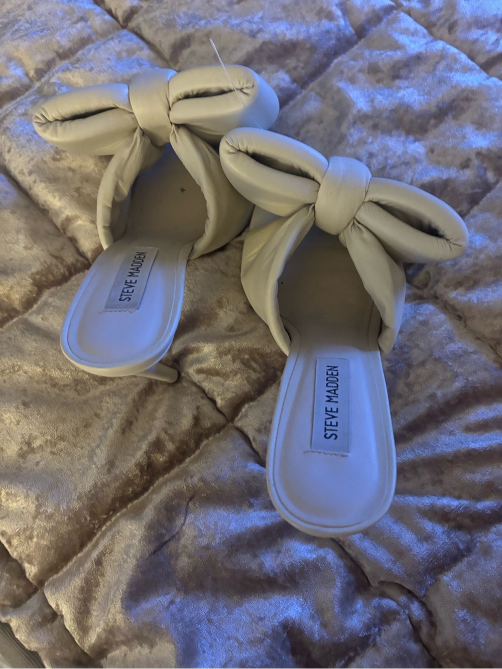 Steve Madden Cream Knotted Bow Mule Heels
